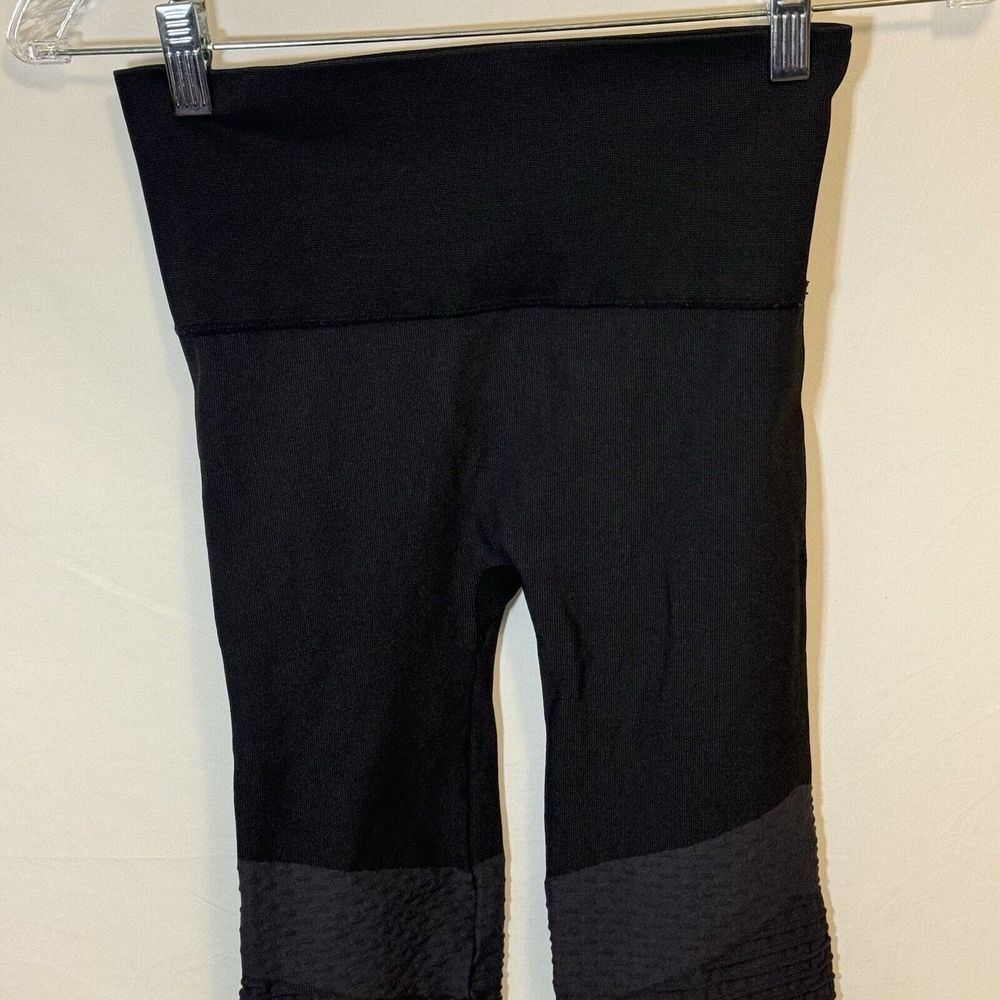 SPANX Look at Me Now Gray Seamless Moto Leggings Womens Small Petite Stretch